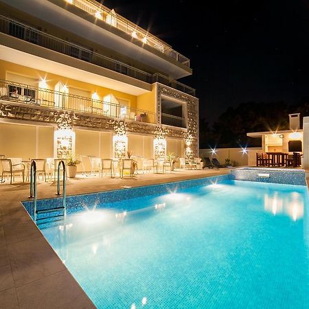 Sea Point Apart Hotel Tivat Ngoại thất bức ảnh