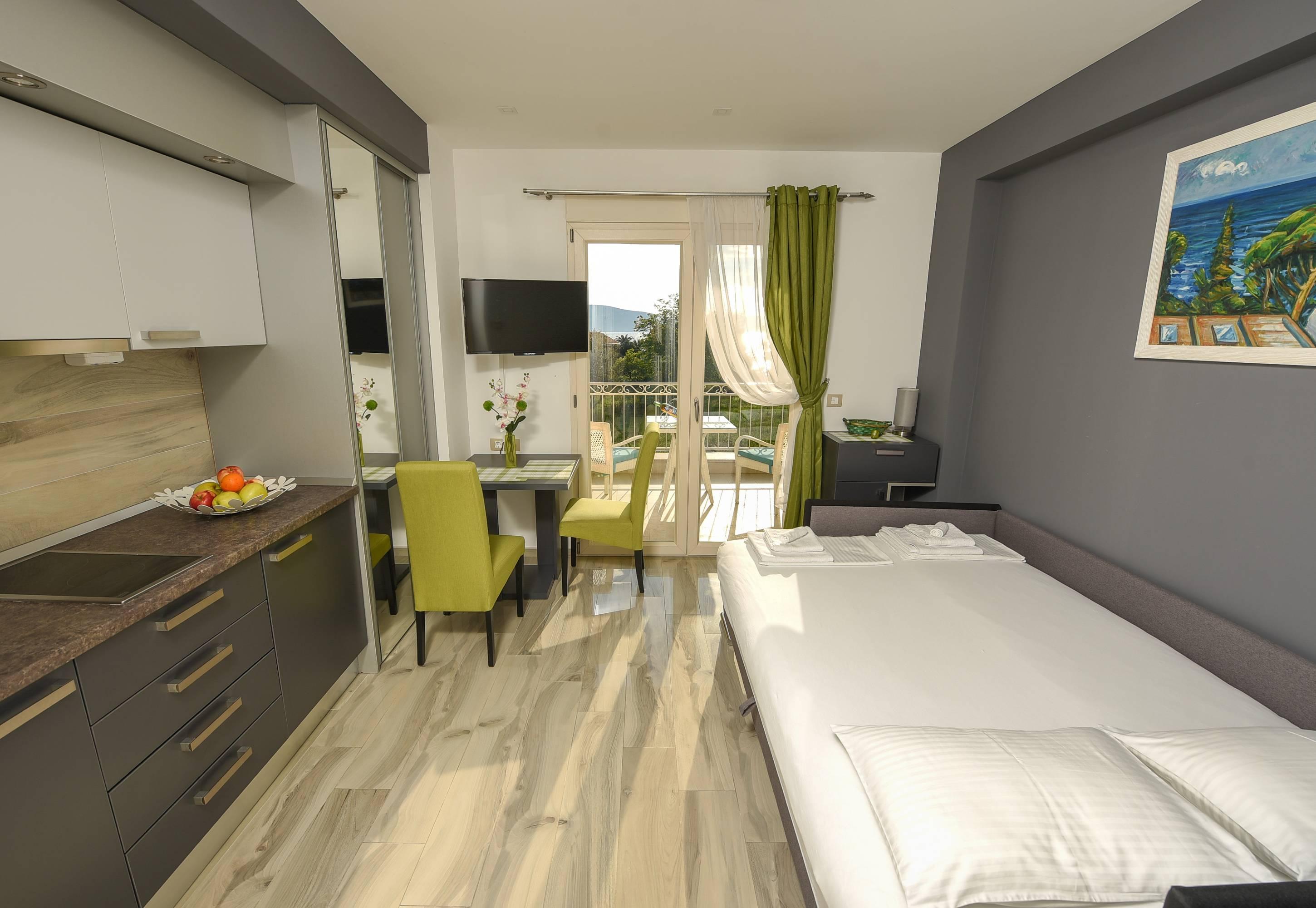 Sea Point Apart Hotel Tivat Ngoại thất bức ảnh
