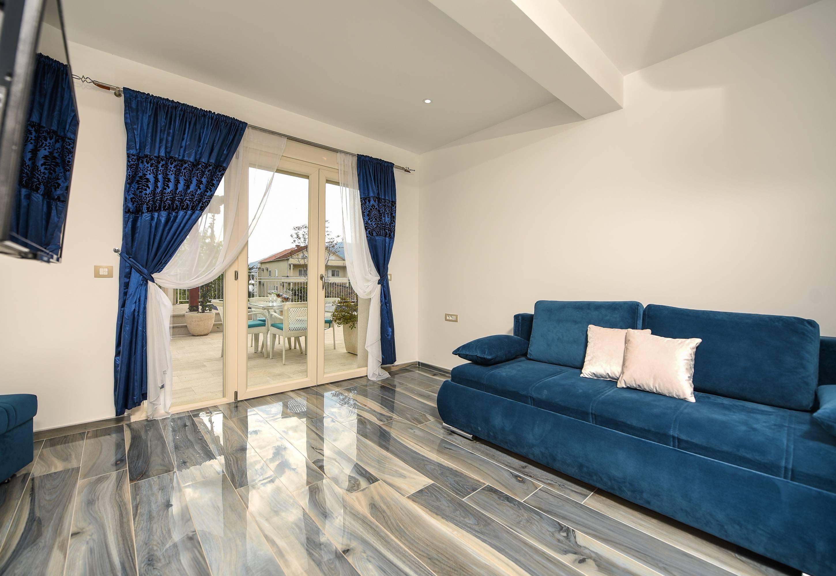 Sea Point Apart Hotel Tivat Ngoại thất bức ảnh
