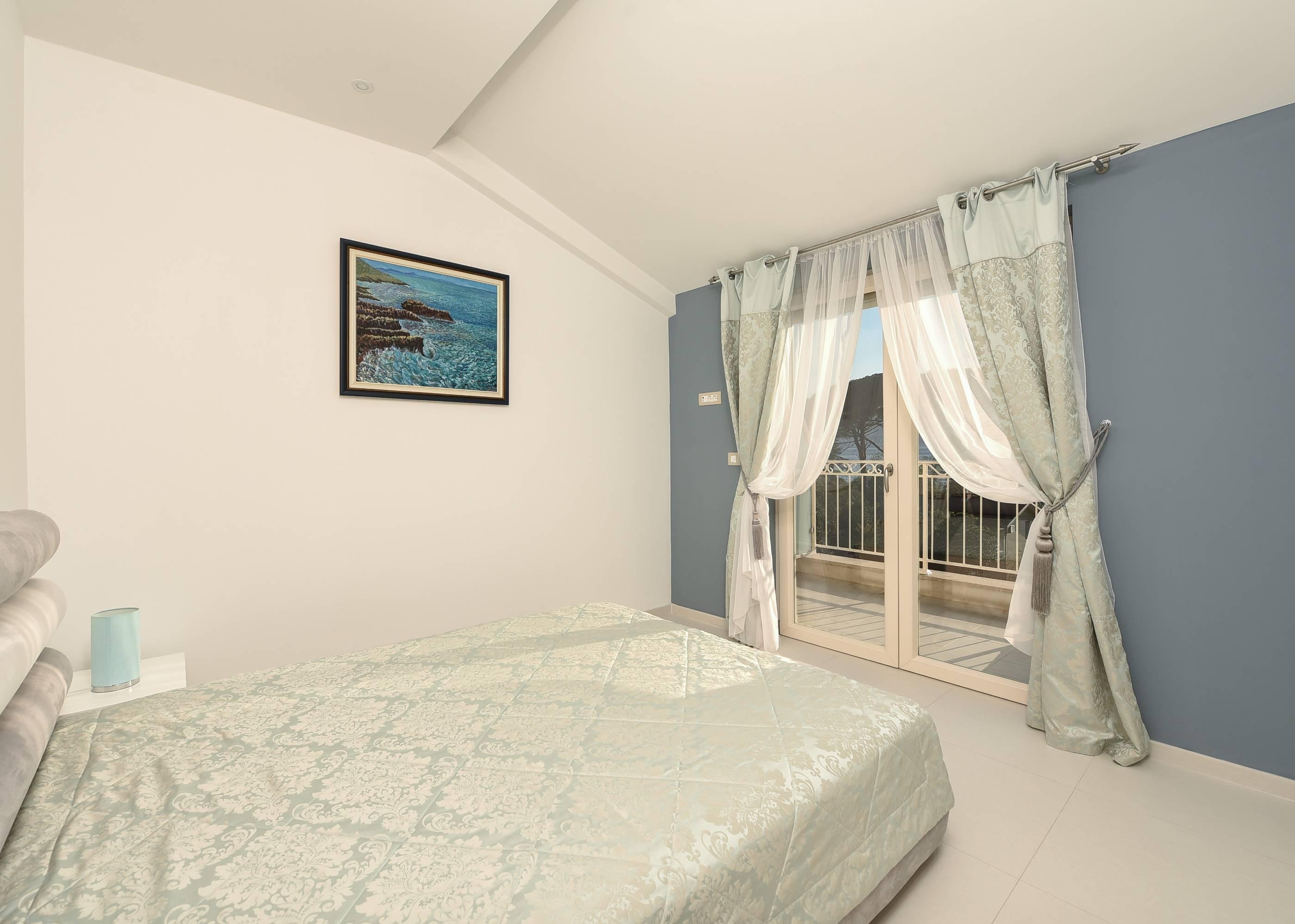 Sea Point Apart Hotel Tivat Ngoại thất bức ảnh