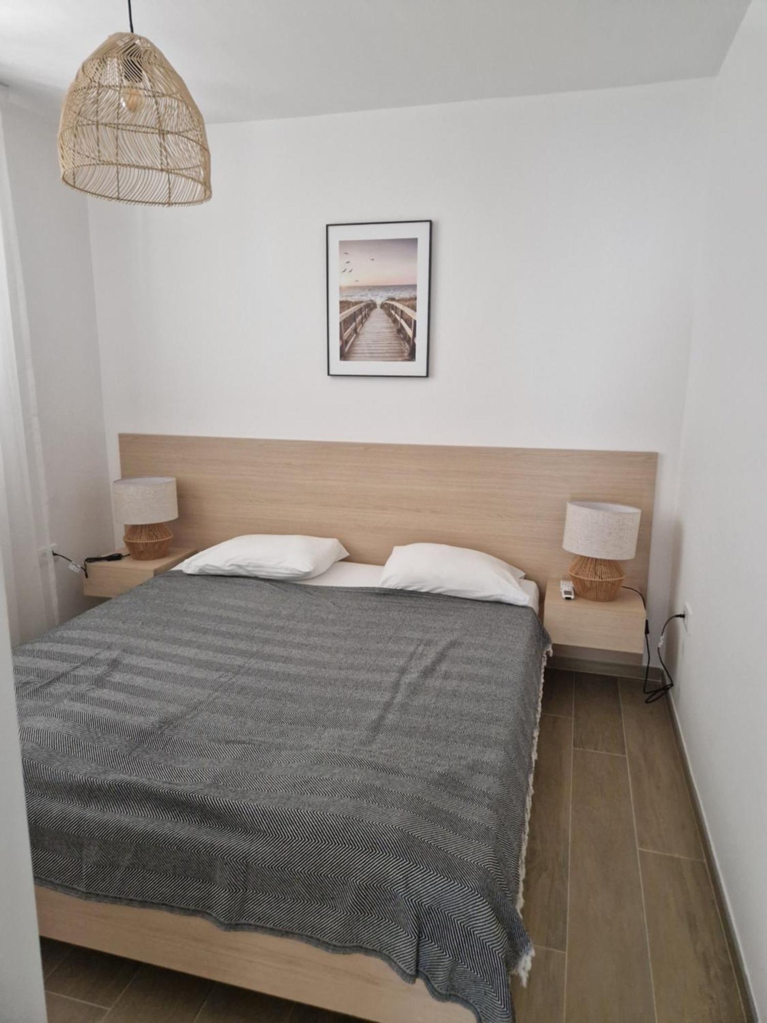 Sea Point Apart Hotel Tivat Ngoại thất bức ảnh