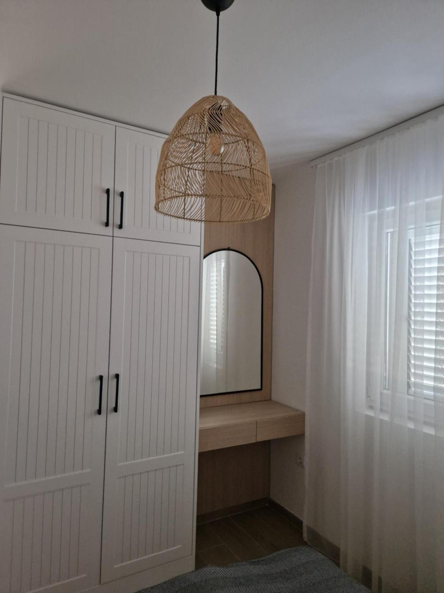 Sea Point Apart Hotel Tivat Ngoại thất bức ảnh