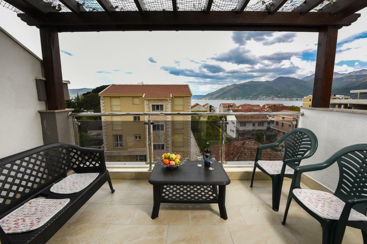 Sea Point Apart Hotel Tivat Ngoại thất bức ảnh