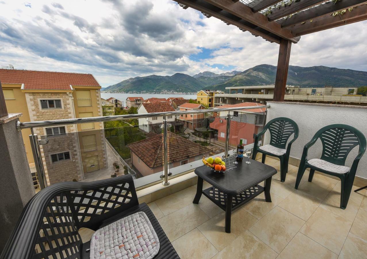 Sea Point Apart Hotel Tivat Ngoại thất bức ảnh